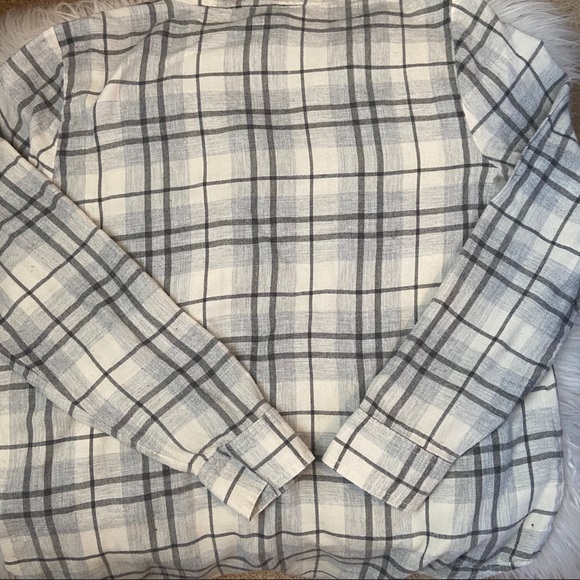 Ladies Calvin Klein Jeans Plaid Button Down - Picture 2 of 4